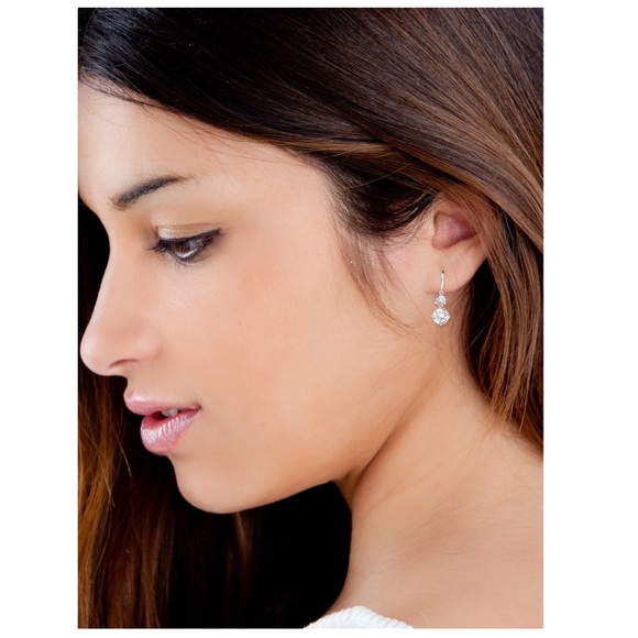 Believe by Brilliance diamond rhinestone silver teardrop dangle earrings✨ - Picture 4 of 6